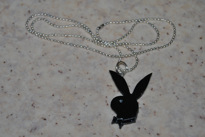 Collier Playboy